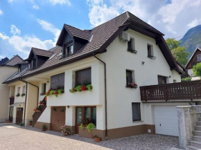 Apartments Ktrenc